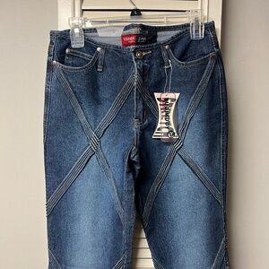 Criss Cross Jeans